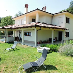 Lina 4*, Lovran Croatia